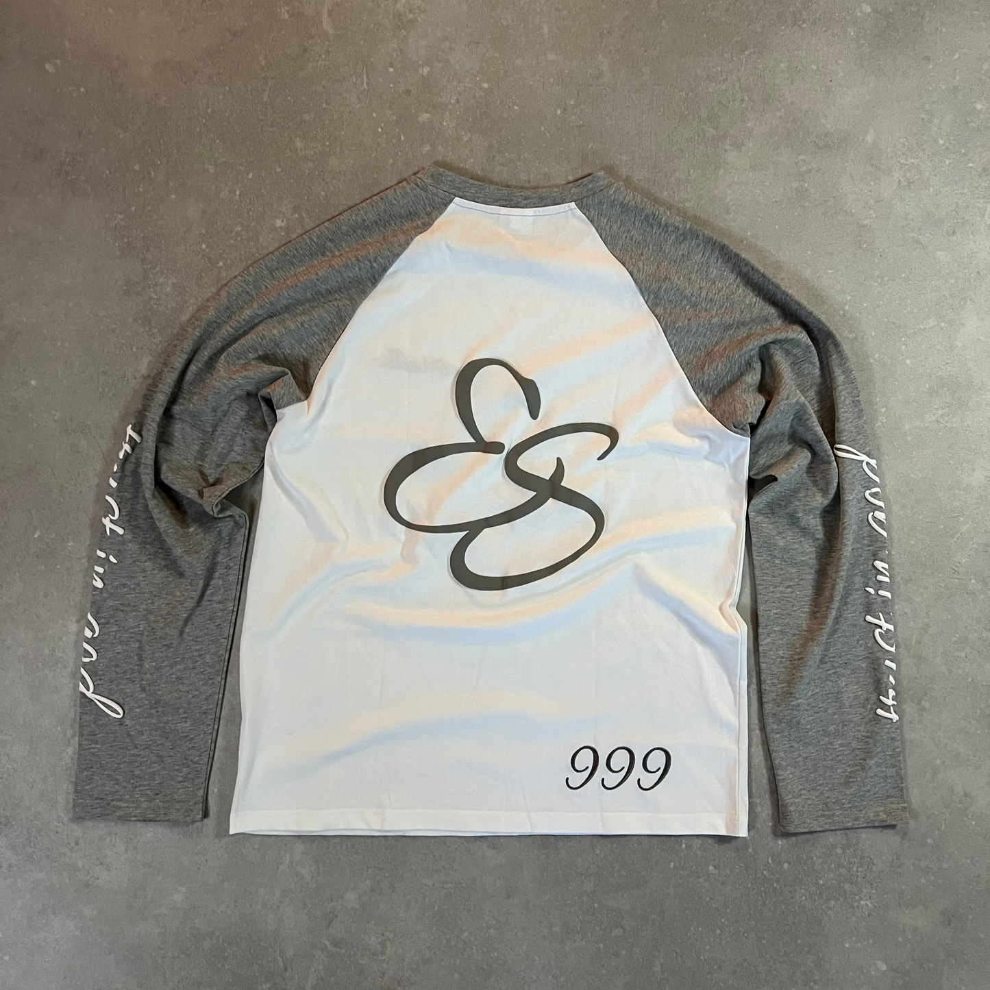 og longsleeve grey